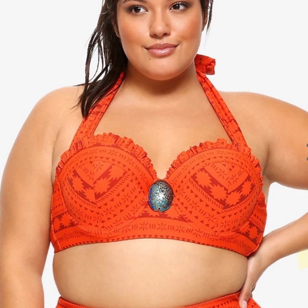Hot Topic Moana Swim Top